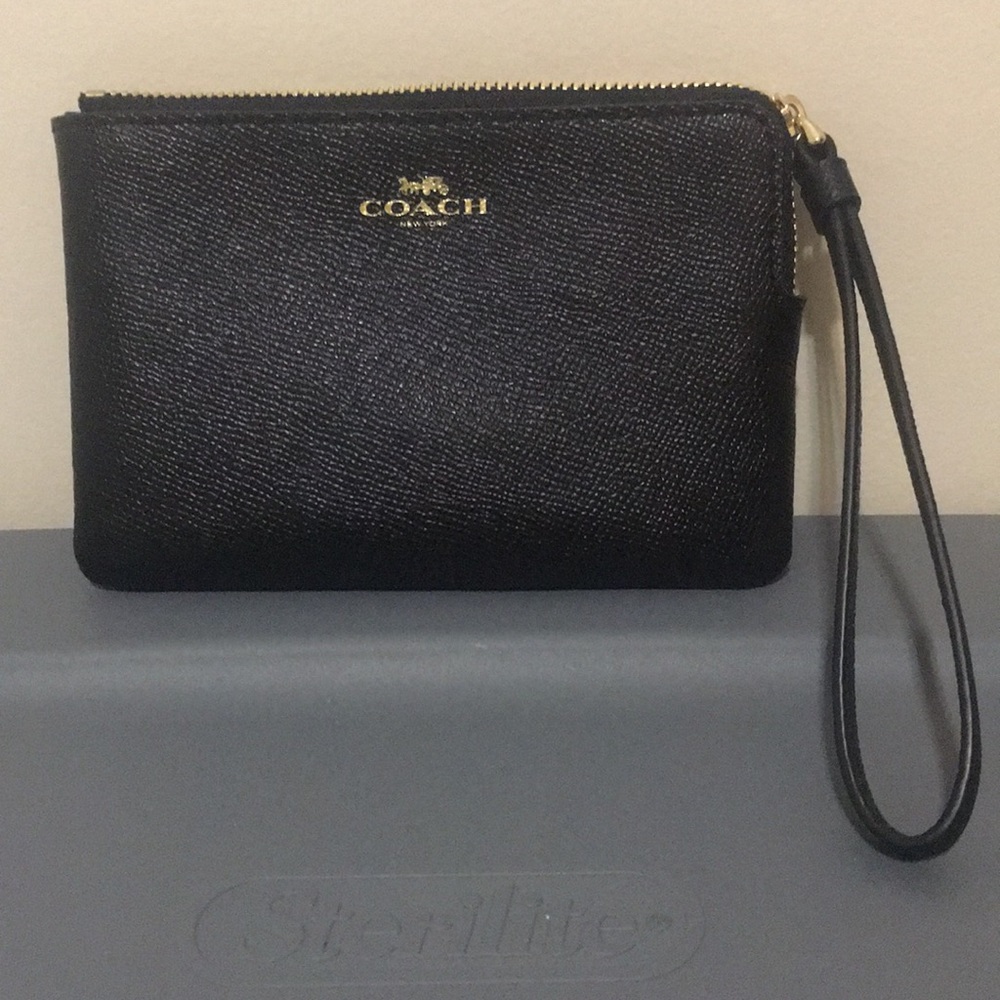 Coach Leather wallet - New with tags